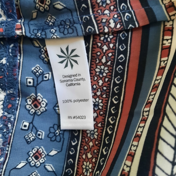 Athleta Medallion Dunes Navy Print Tassle Halter Top Size M - Picture 6 of 7